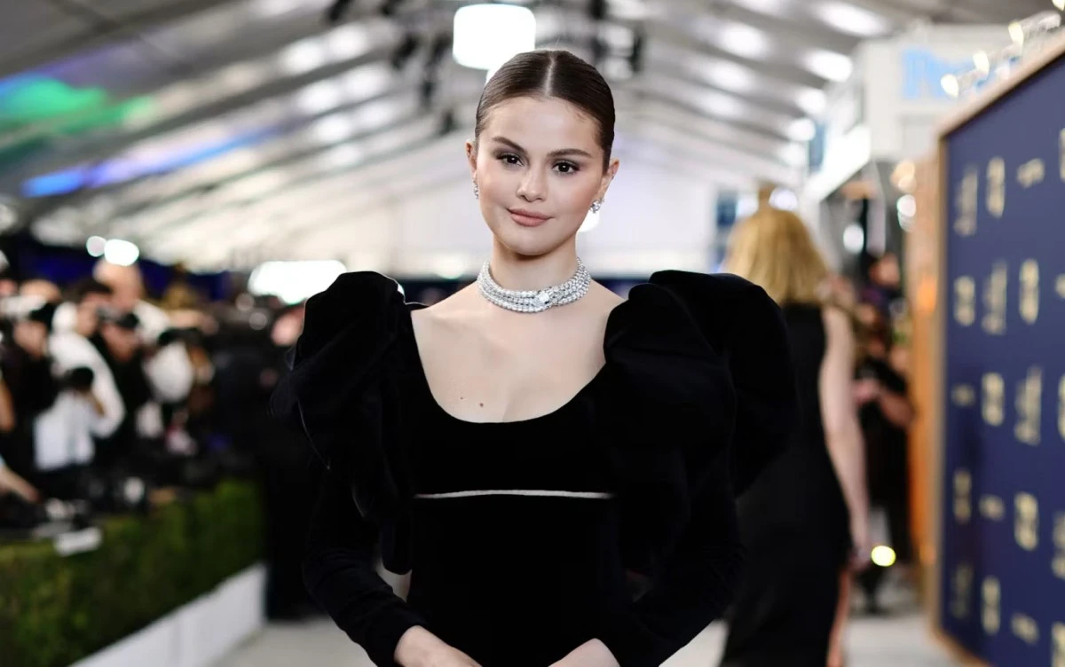 فستان من Oscar de la Renta في حفل Screen Actors Guild Awards