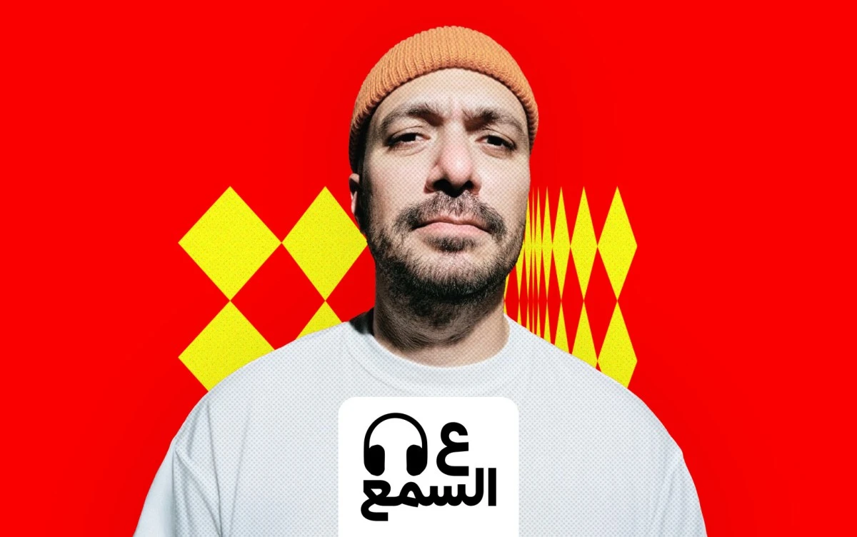 من صناعة موسيقى الإعلانات إلى ظهور اسمه في أعمال مثل "بطن الحوت" و"ولاد شمس".. خالد الجابري يروي لبيلبورد عربية كواليس صناعة الموسيقى الأصلية للحكايات الدارمية... اقرأوا الحوار كاملًا على موقعنا. 