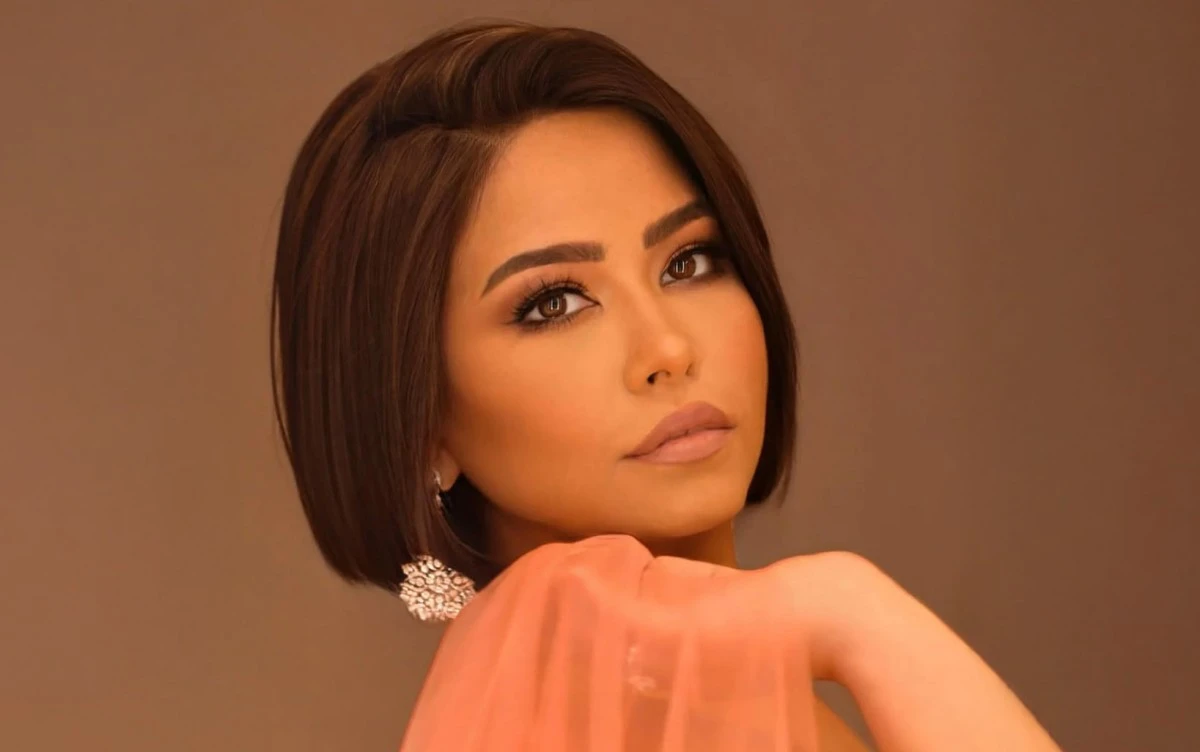 بين الأنباء المتداولة حول استئناف العمل على ألبوم شيرين وبين تصريحات الشاعر تامر حسين لبيلبورد عربية، تعرفوا على مصير الألبوم الموعود... التفاصيل في الخبر الكامل على موقعنا.. 