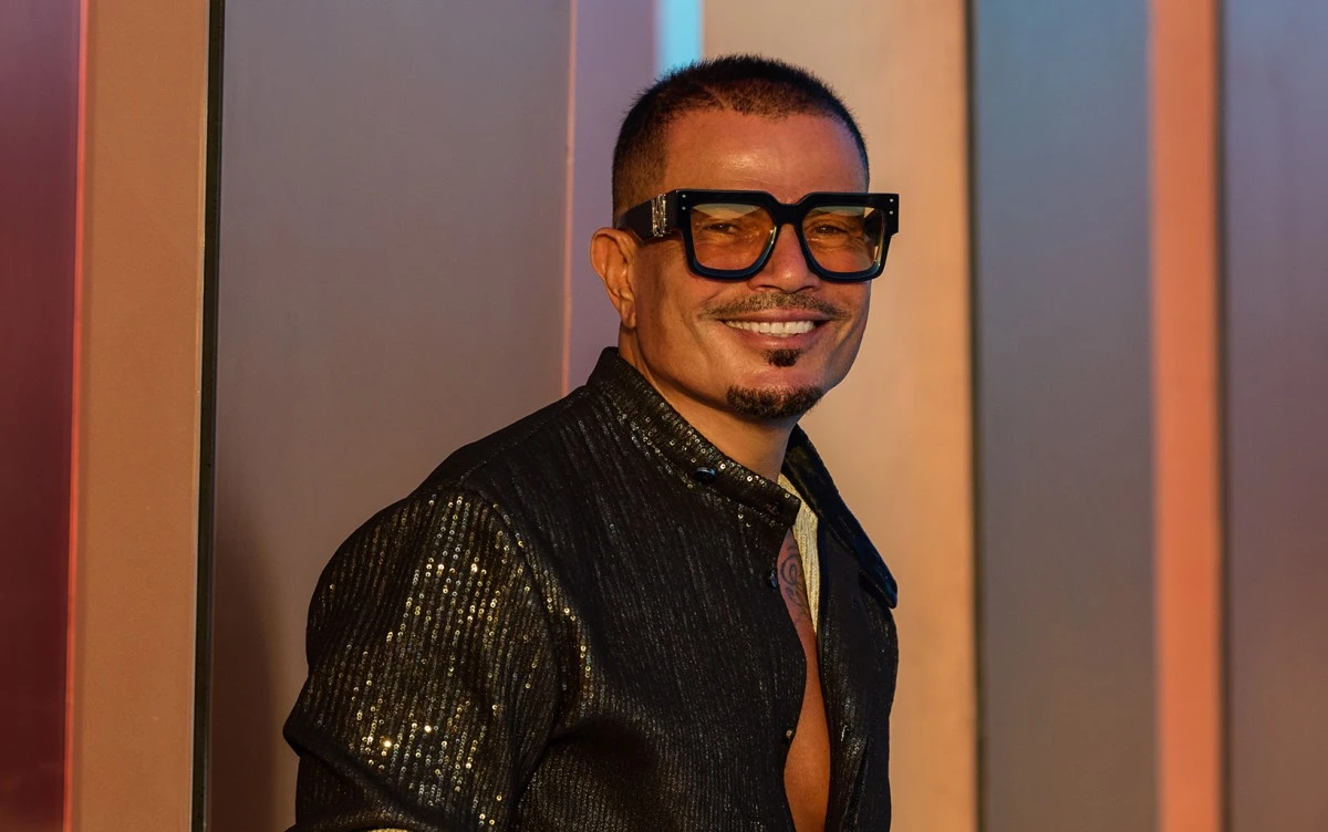 مفاجأة رمضان 2026. ظهور تاريخي لأبنائه الأربعة: نور وكنزي وجانا وعبد الله معًا لأول مرة.. في حملة إعلانية قادمة! التفاصيل كاملة عبر موقعنا 