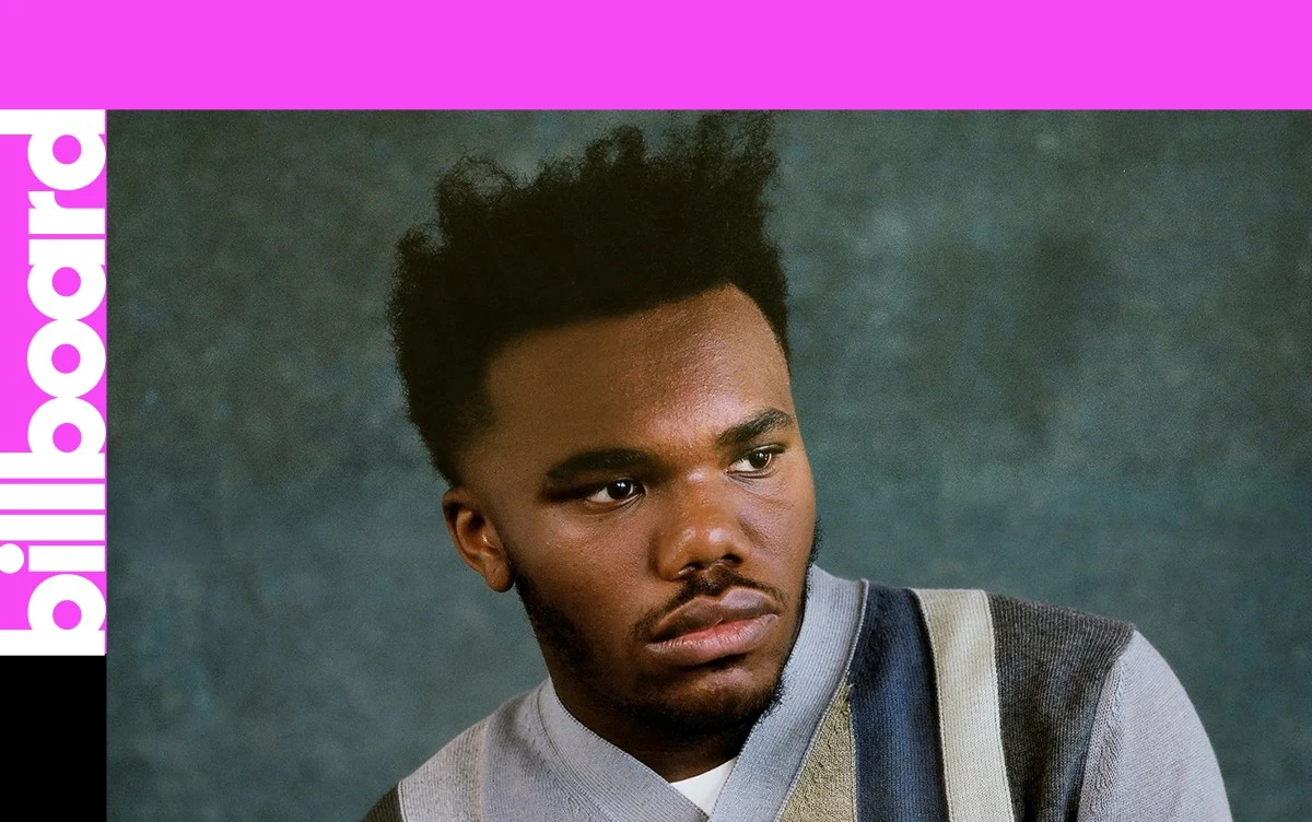 بيبي كيم يطرح ألبومه الجديد بمشاركة لافتة من ابن عمه، كندريك لامار.. جاء الإعلان عبر وثائقي Booman ، الذي مهد لعودة الرابر الأمريكي بعد غيابه لعامين عن الساحة الفنية.. التفاصيل عبر موقعنا 