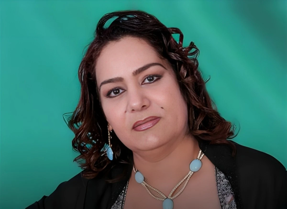 بعد ساعات على تدهور حالتها الصحية إثر مدة من المعاناة مع المرض، أكدت نقابة الفنانين العراقيين رحيل الفنانة ساجدة عبيد، التي كانت واحدة من رواد الأغنية الشعبية العراقية عبر العقود، عن عمر 68 عامًا.. رحمها الله وألهم أهلها ومحبيها الصبر والسلوان 