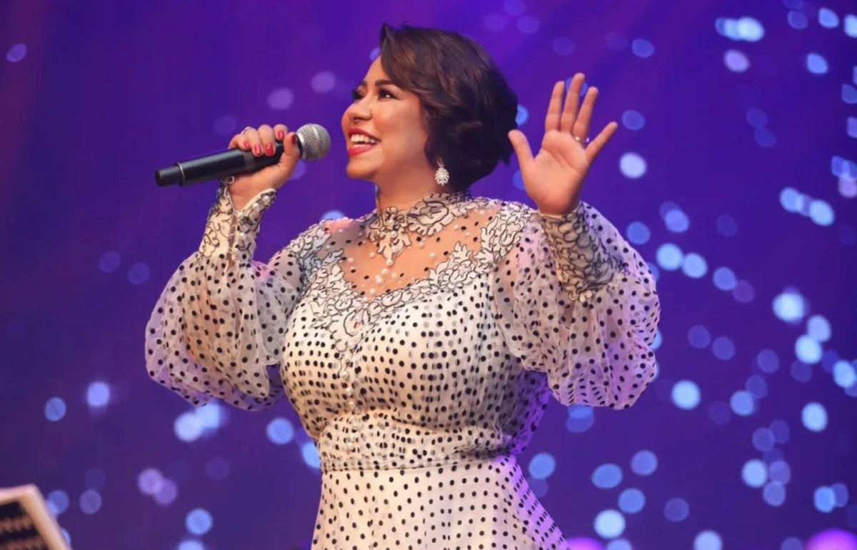تستعد شيرين عبد الوهاب للعودة إلى المسرح، من خلال أول حفل لها بعد فترة غياب، في الساحل الشمالي، وذلك بحسب ما كشفته مصادر عدة. التفاصيل كاملة على موقعنا 